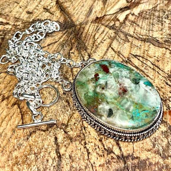 Chrysocolla in Quartz Pendant Necklace - Picture 6 of 13